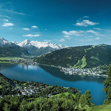 Simone's Platzerl - Inklusive Taeglichem Freien Eintritt Tauern - Nur 5 Gehminuten, Sommerkarte, Privatem Garten Mit Schwimmteich, Grill Und Saunabereich 3* カプルーン