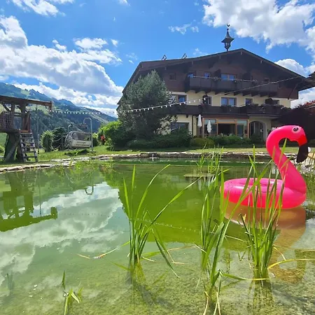 Simone's Platzerl - Inklusive Taeglichem Freien Eintritt Tauern - Nur 5 Gehminuten, Sommerkarte, Privatem Garten Mit Schwimmteich, Grill Und Saunabereich 3* カプルーン