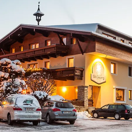 Simone's Platzerl - Inklusive Taeglichem Freien Eintritt Tauern - Nur 5 Gehminuten, Sommerkarte, Privatem Garten Mit Schwimmteich, Grill Und Saunabereich 3* Kaprun